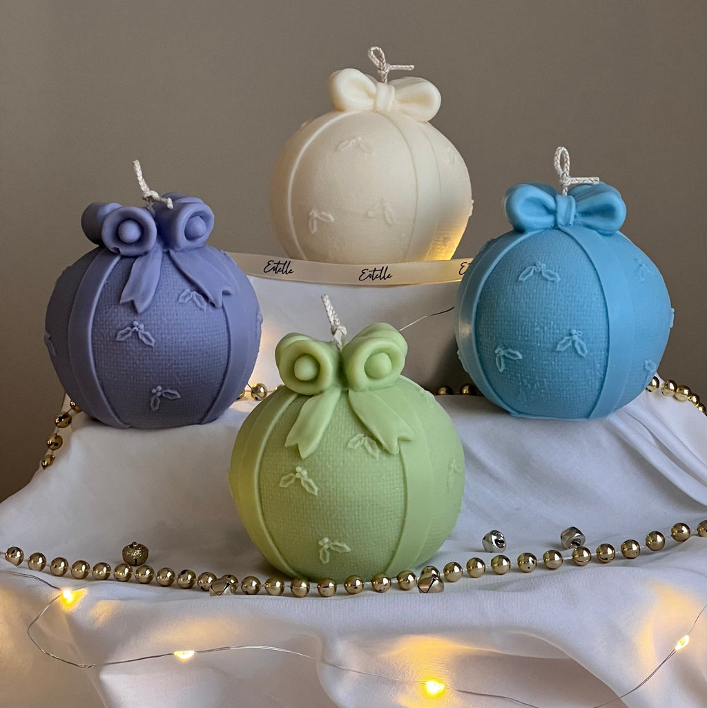 Big Christmas Bauble Candle